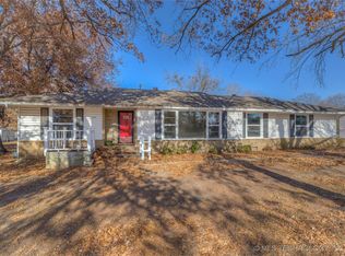 1435 E 10th St, Okmulgee, OK 74447