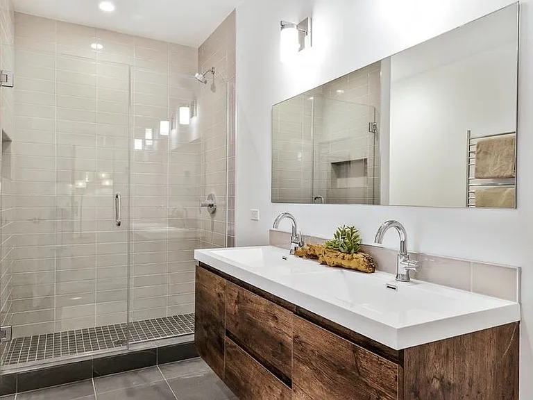 19 Renfrew Ln — Photo 17