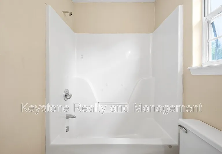 2080 Carneal Ln — Photo 11