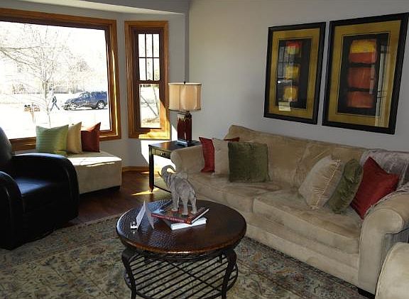 4th image of 12600 Driftwood Ct