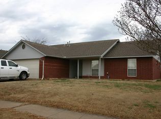 4103 SW Parkridge Blvd, Lawton, OK 73505