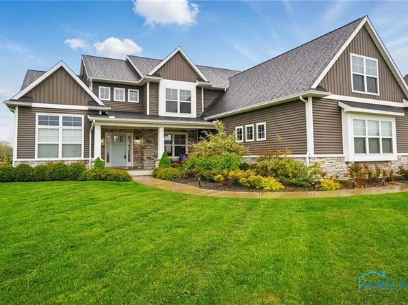 480 Canterbury Blvd, Perrysburg, OH 43551