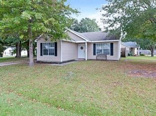 400 Somerset Cv, Jacksonville, NC 28546