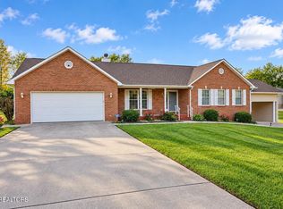 519 Shagonage Trl, Seymour, TN 37865