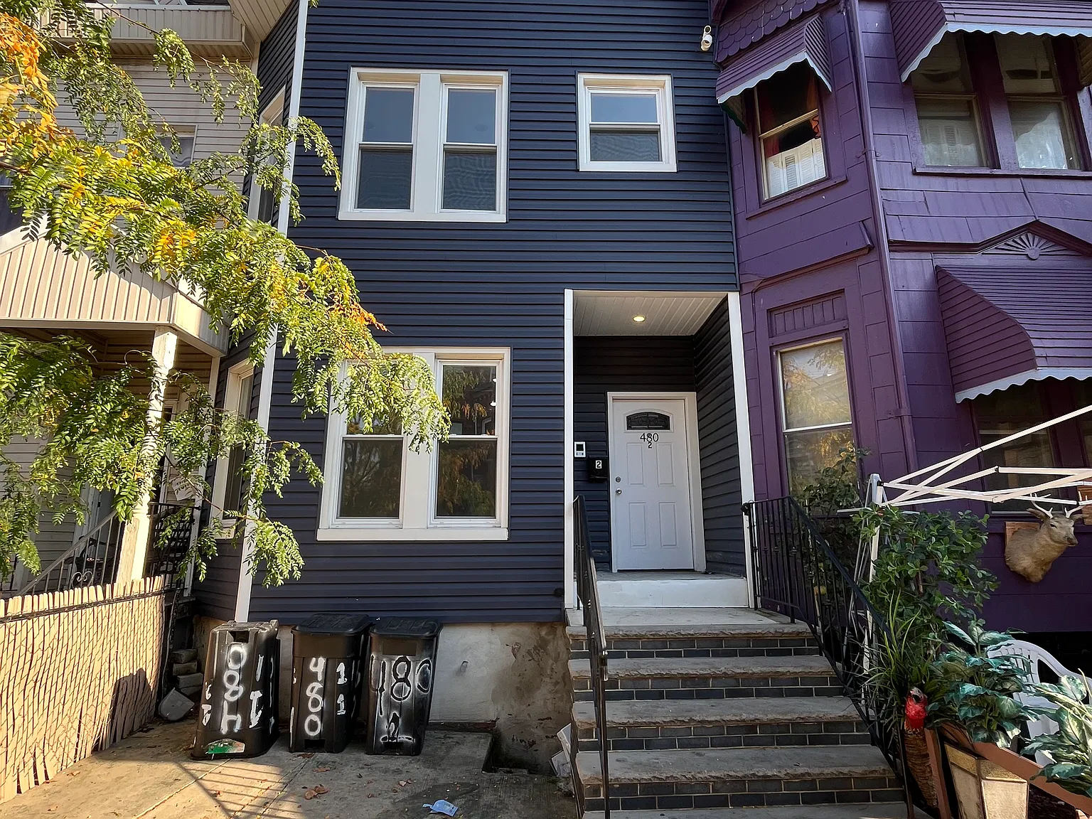480 Bergen Ave — Photo 1