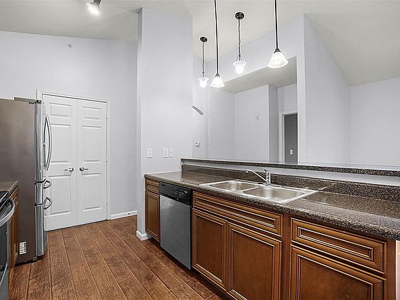 5th image of 25 Kassebaum Ln APT 300