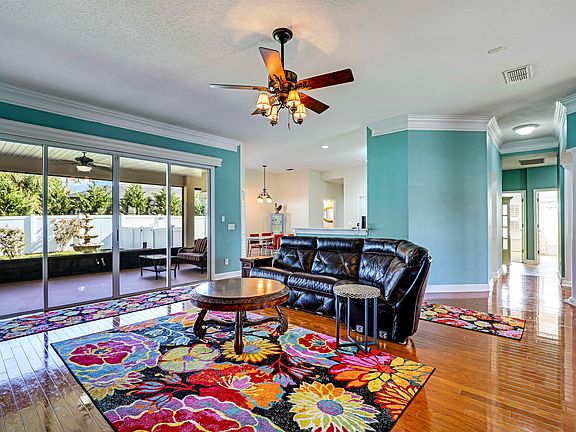 2nd image of 3104 Canoe Ct