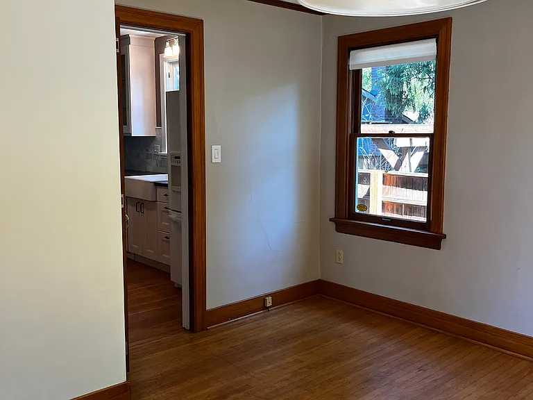 25 N Stafford St — Photo 16