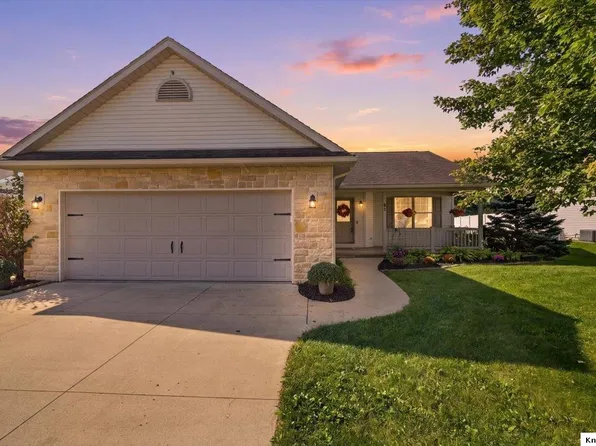 87 Struble Cir, Fredericktown, OH 43019