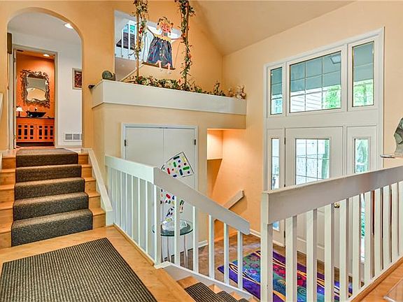 3rd image of 2628 Woodmont Ln