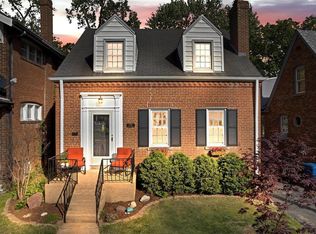 1136 Ralph Ter, Saint Louis, MO 63117