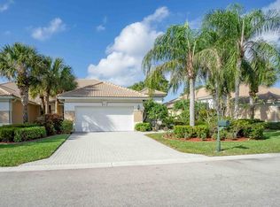 6915 Cairnwell Dr, Boynton Beach, FL 33472