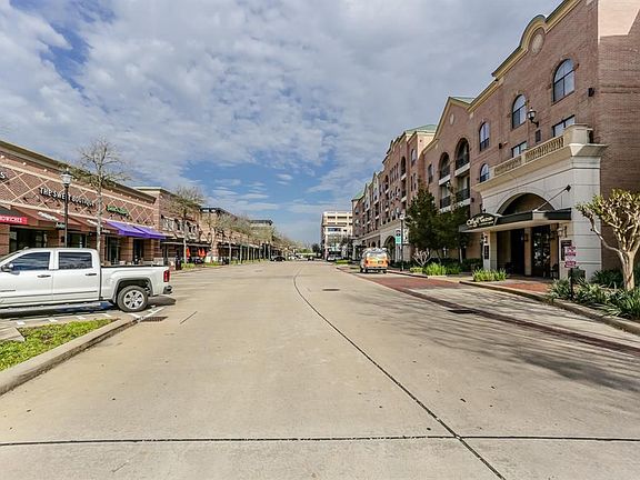 2nd image of 2299 Lone Star Dr