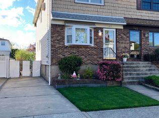527 Amherst Ave, Staten Island, NY 10306