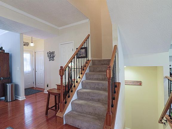 5th image of 6041 Bridgehaven Dr