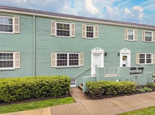 9 Chapel Dr, Pittsburgh, PA 15237
