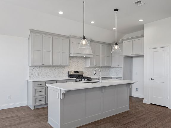 6th image of this home