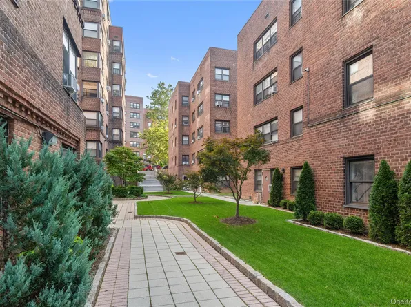 55A Ehrbar Avenue #2G, Mount Vernon, NY 10552