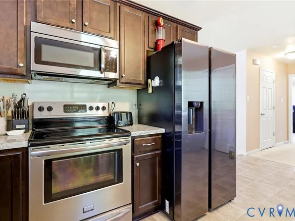 329 Beechwood Park Ln, Henrico, VA 23075