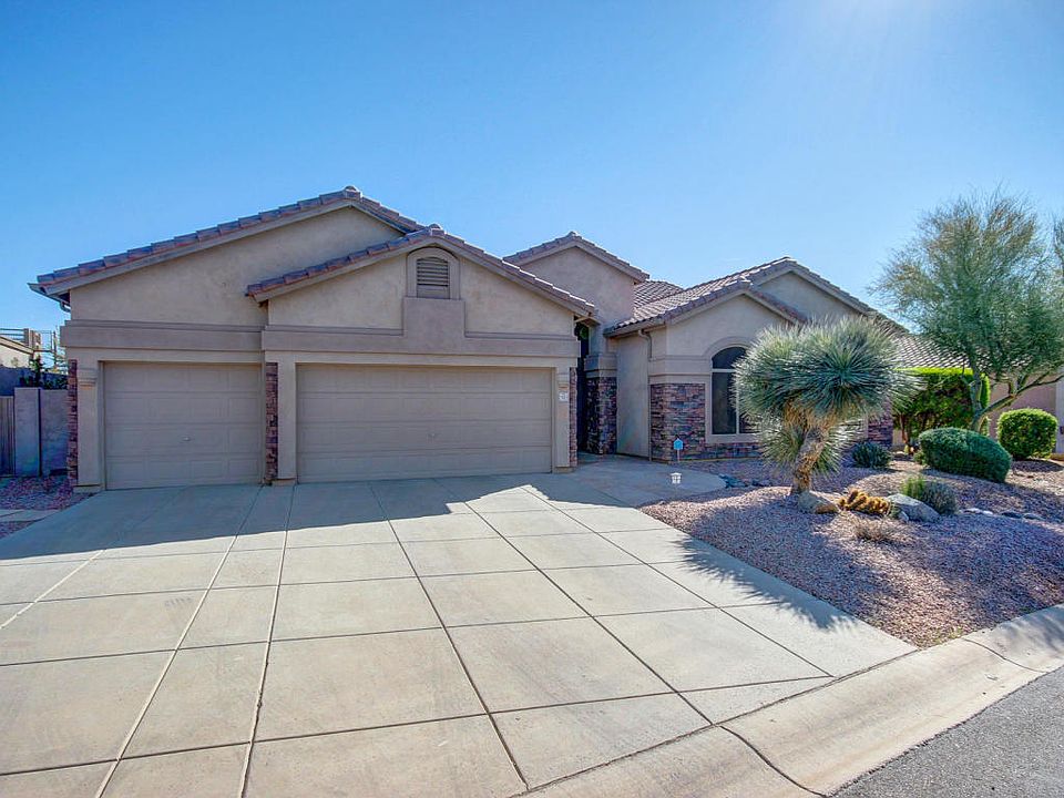 1st image of 7925 E Saddleback Cir