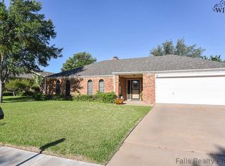 8 Mitzi Cv, Wichita Falls, TX 76302
