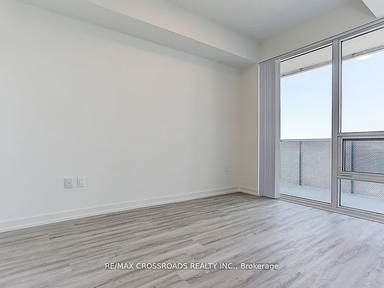 55 Cooper St #6906 — Photo 22
