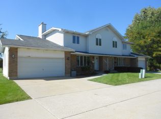 2330 Bicentennial Ave UNIT C, Crest Hill, IL 60403