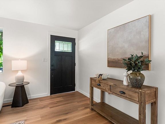 3rd image of 7004 N Calispel St