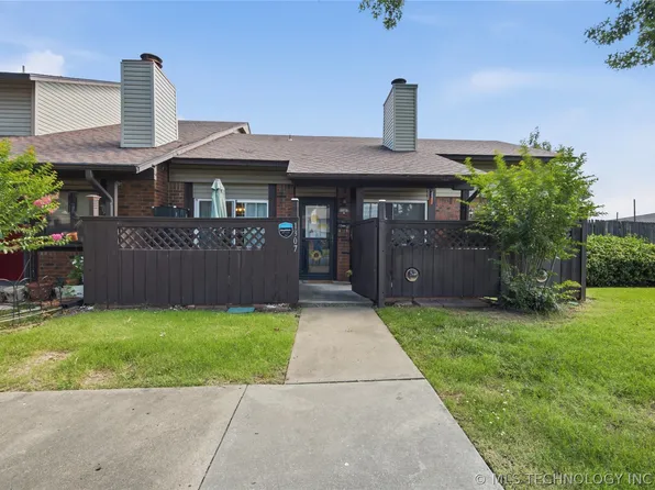 1307 S 111th East Ave #30-4A, Tulsa, OK 74128