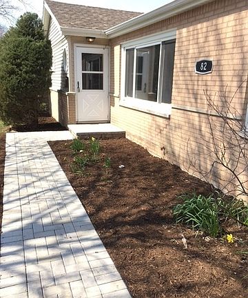 3rd image of 82 E Berkley Ln