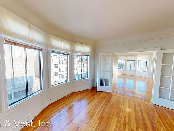 3rd image of 2755 Franklin St APT 11