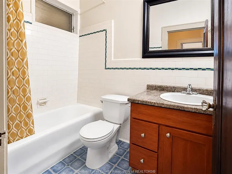 1009 Niagara St #6 — Photo 9