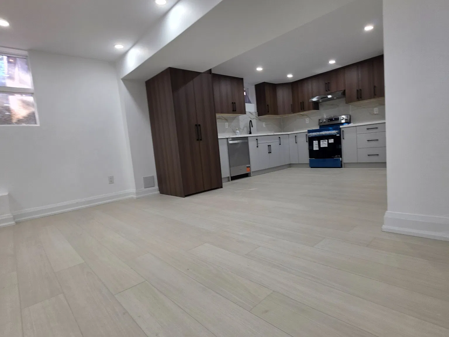 2 bed, $2,600 — Photo 3