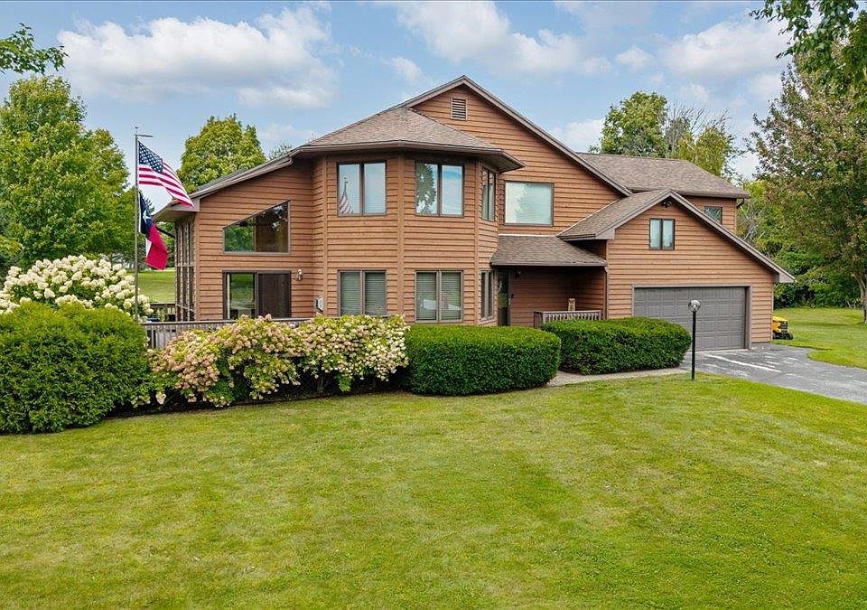 1st image of 13 Country Club Estates