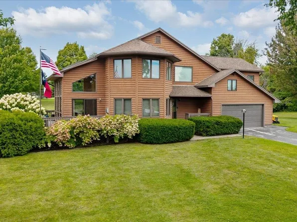 13 Country Club Estates, Swanton, VT 05488