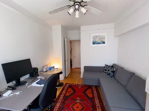 3rd image of 461 W 44th St APT 4A