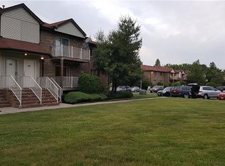 4508 Birchwood Ct, North Brunswick, NJ 08902
