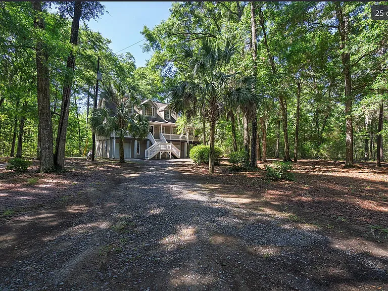 8609 Raccoon Island Rd — Photo 24