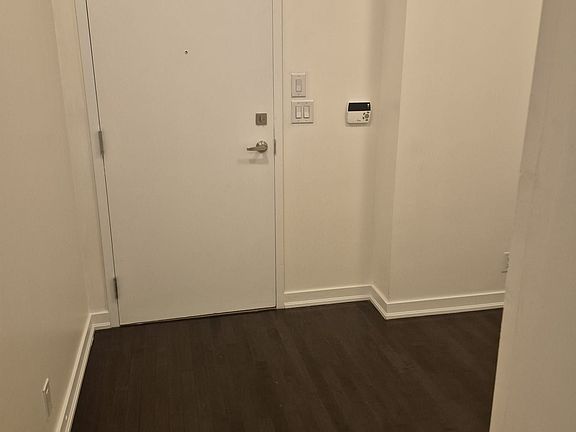 5th image of 12 York St #1104