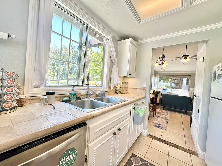 338 Blanchard Ln — Photo 11