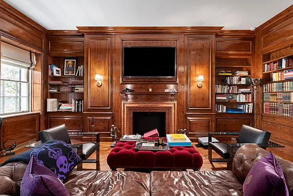 Sold by Corcoran | media 14