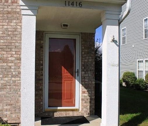 2nd image of 11416 N Creekside Dr