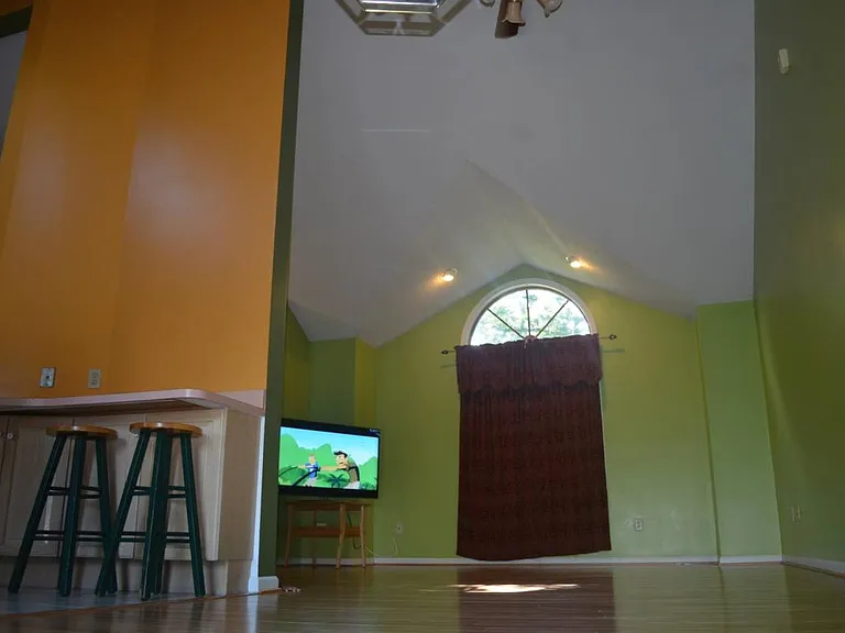 777 Evergreen Ave — Photo 7