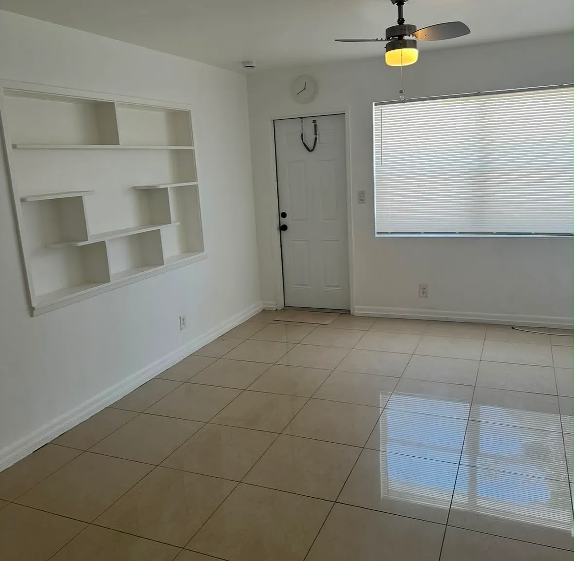 1 bed, 300 sqft, $1,500 — Photo 1