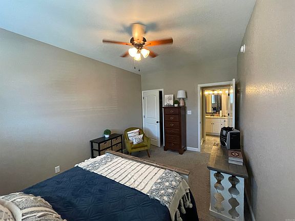 4th image of 2406 Nathan Dr
