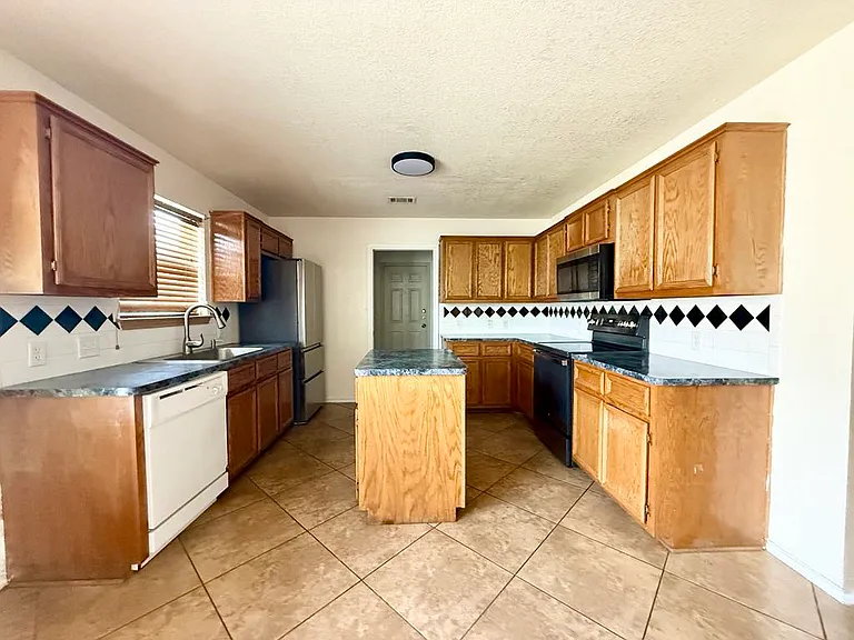 4006 Frigate Dr — Photo 19