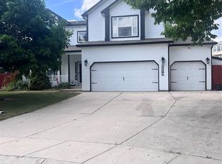 2270 Cloverdale Dr, Colorado Springs, CO 80920