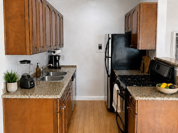 5th image of 4110 Inglewood Blvd #8