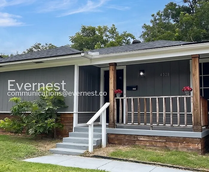 4328 Waits Ave — Photo 1