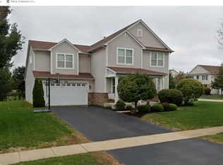 747 Market Dr, Oswego, IL